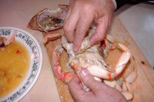 Prying off the triangular abdomen 
